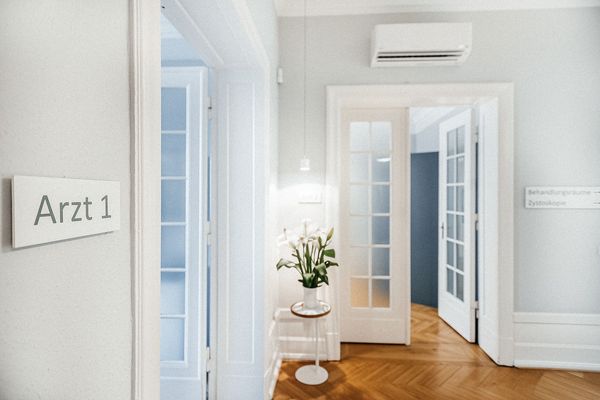 Sprechzimmer Arzt / Urologe Berlin Charlottenburg
