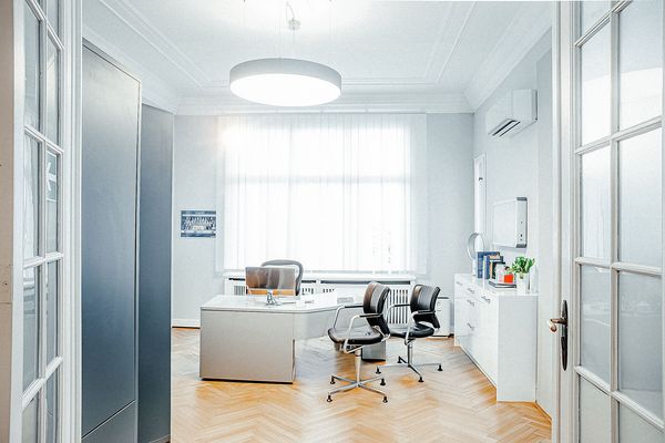 Sprechzimmer Arzt / Urologe Berlin Charlottenburg