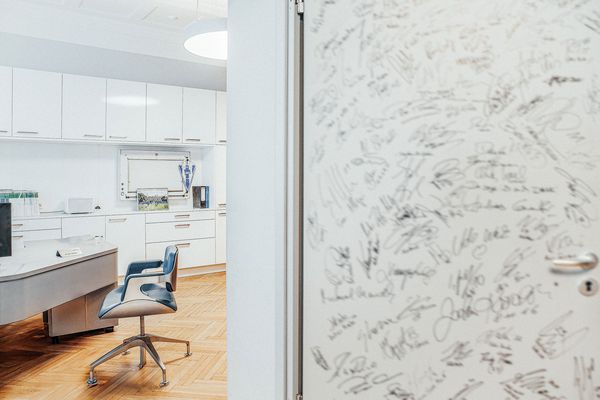 Sprechzimmer Arzt / Urologe Berlin Charlottenburg
